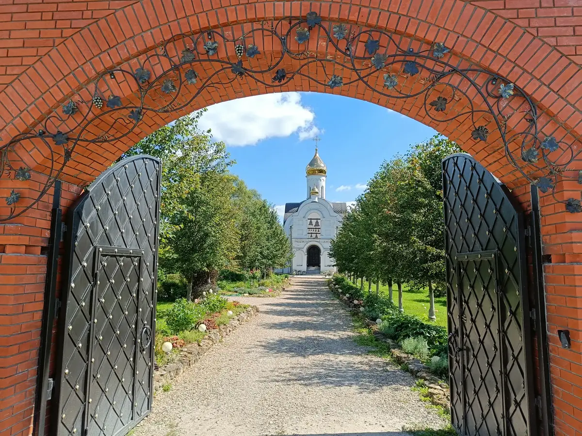 Монастырь в честь жен-мироносиц