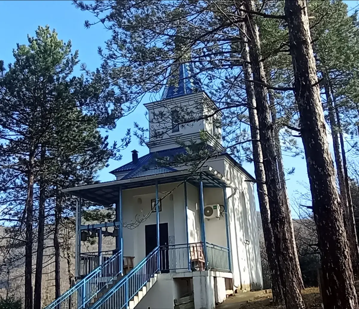 Храм ап. Симона Кананита с.Дзеберкой